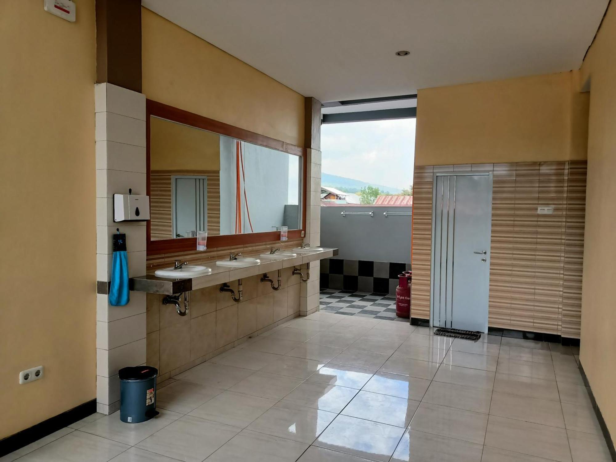 روتينج Chacha Homestay & Dormitory المظهر الخارجي الصورة